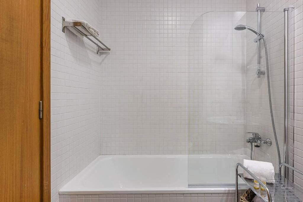 Loulé 246 · 1 bedroom apartment · Parking OOporto Exterior foto